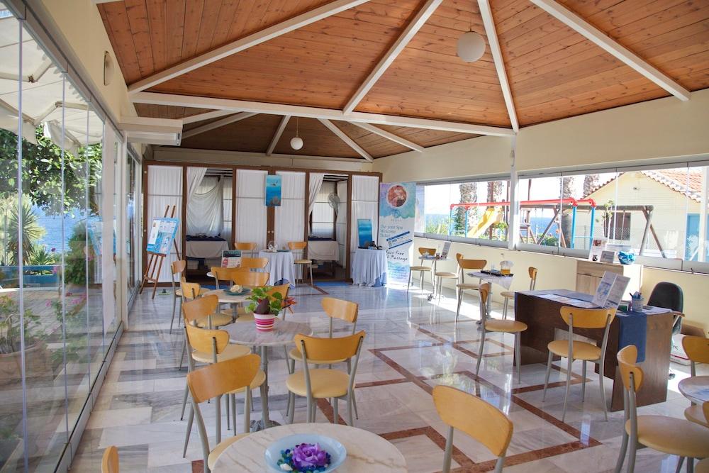 Rethymno Mare Royal & Water Park Hotel Скалета Екстериор снимка
