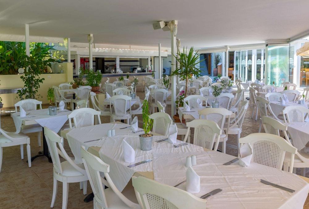 Rethymno Mare Royal & Water Park Hotel Скалета Екстериор снимка